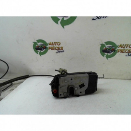 Serrure arriere droit OPEL ZAFIRA B PHASE 1 d’occasion