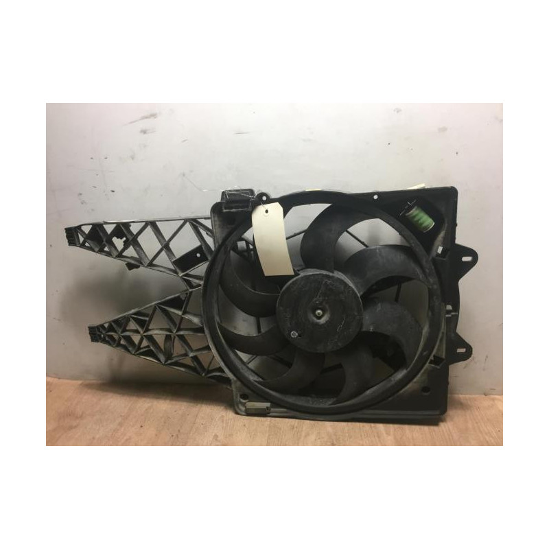 Moto ventilateur radiateur FIAT DOBLO 2 PHASE 2 d’occasion