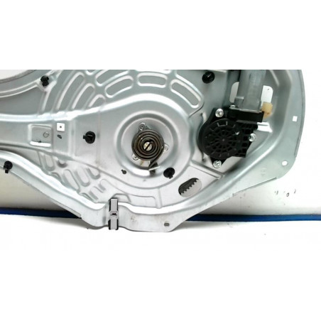 Leve vitre electrique avant gauche HYUNDAI TUCSON 1 d’occasion
