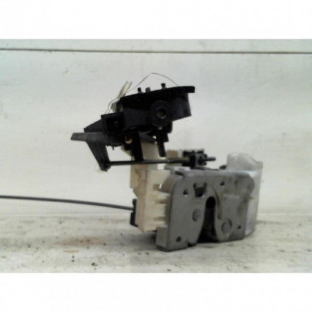 Serrure arriere droit FORD MONDEO 2 BREAK d’occasion