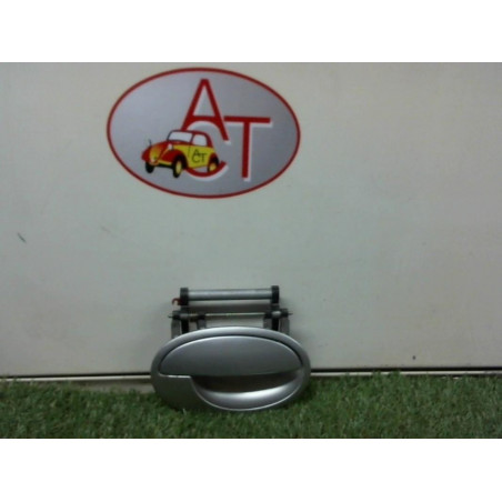 Poignee porte arriere droit OPEL MERIVA (A) PHASE 1 d’occasion