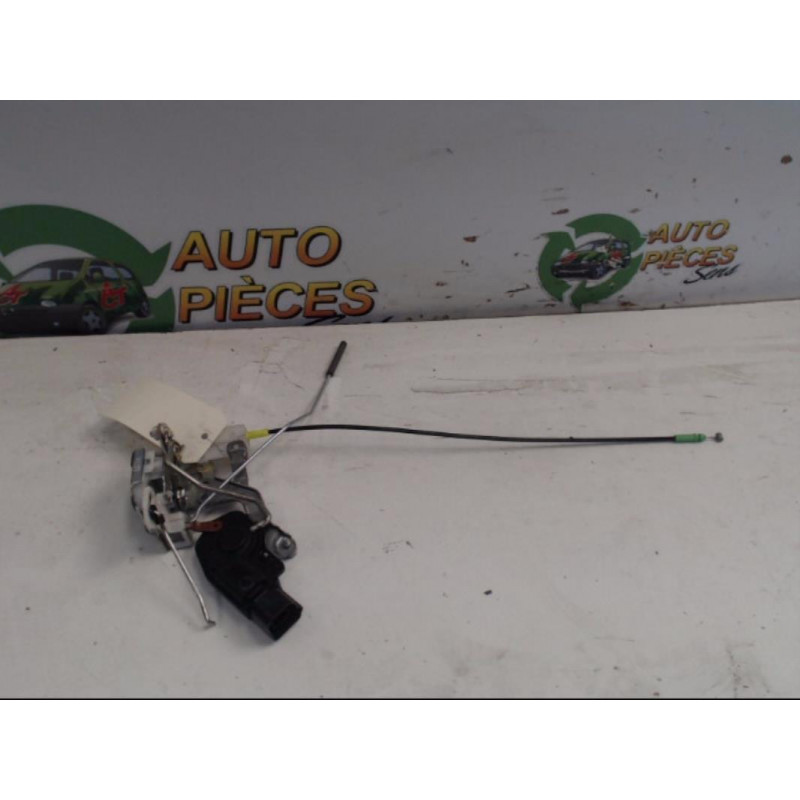 Serrure avant droit TOYOTA AYGO 1 PHASE 1 d’occasion