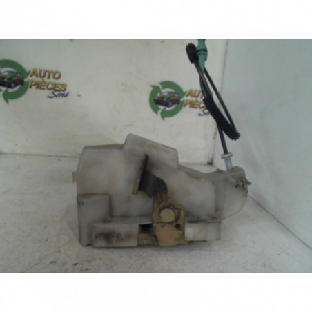 Serrure arriere droit FORD FIESTA 4 PHASE 2 d’occasion