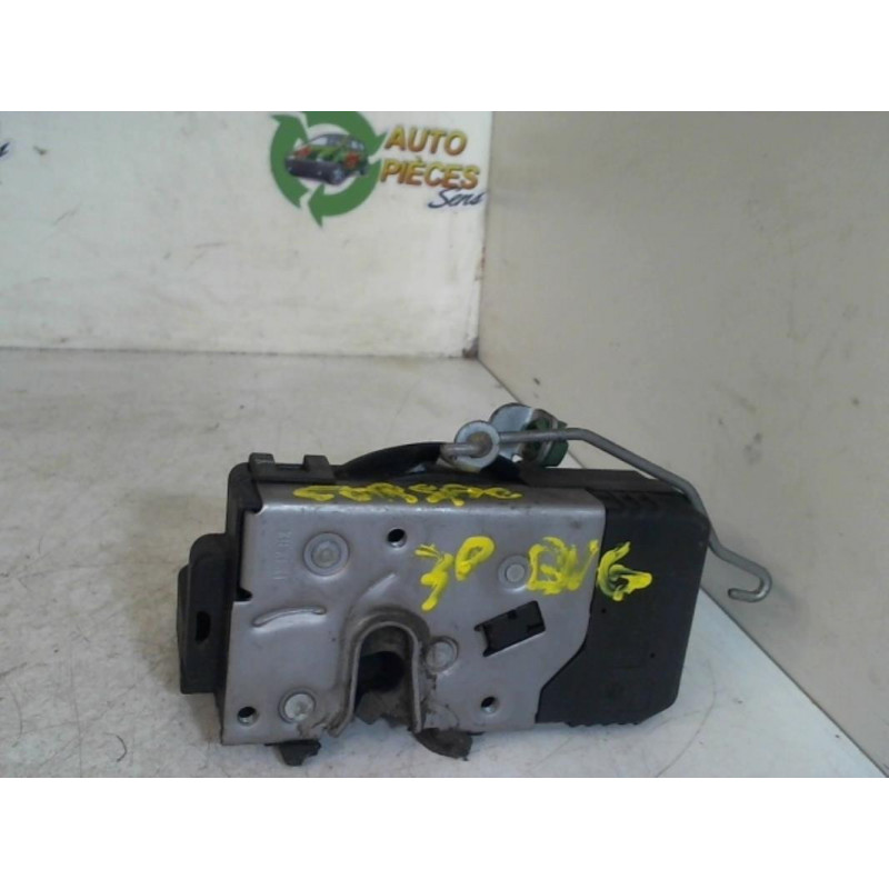 Serrure avant gauche OPEL CORSA C PHASE 2 d’occasion