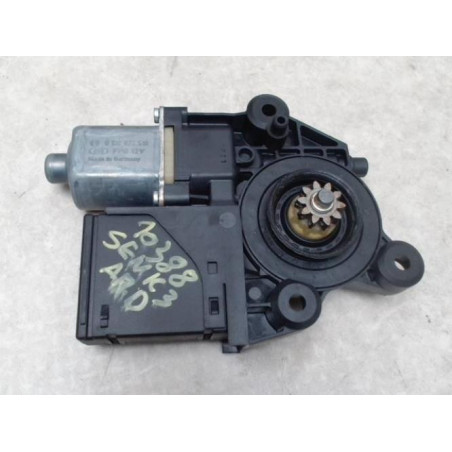 Moteur leve vitre arriere droit RENAULT SCENIC 3 PHASE 1 d’occasion