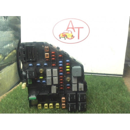 Porte fusible CADILLAC SEVILLE STS d’occasion