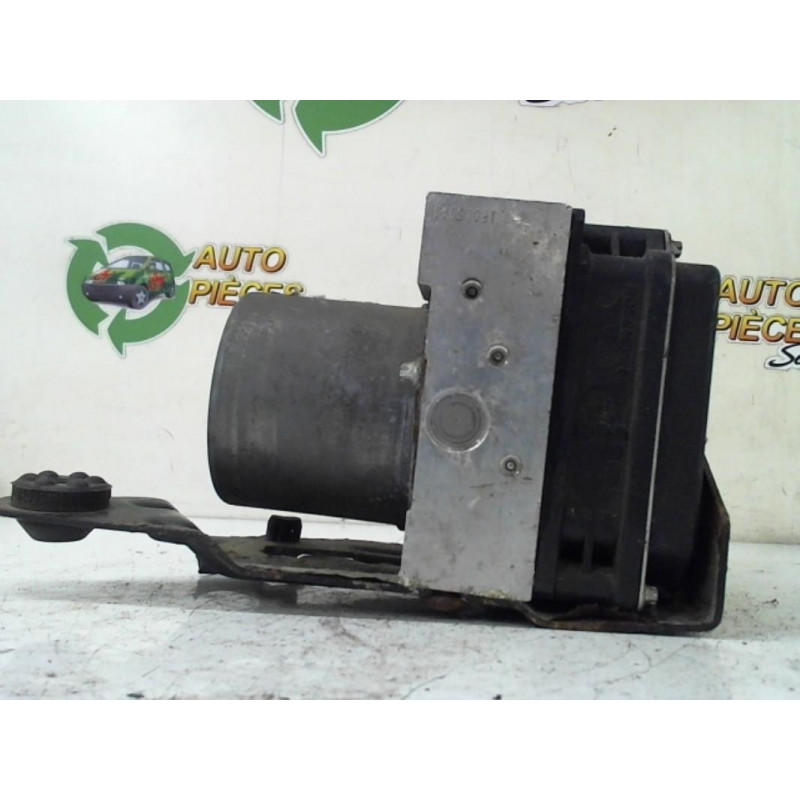 Bloc ABS (freins anti-blocage) RENAULT GRAND SCENIC 2 PHASE 1 d’occasion