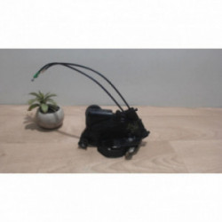 Serrure avant droit TOYOTA YARIS 2 PHASE 1 d’occasion