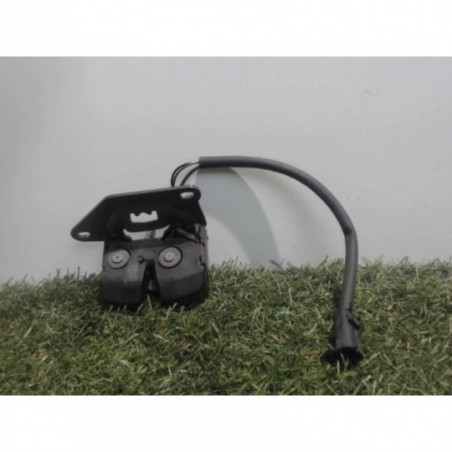 Serrure de hayon FIAT PUNTO 2 PHASE 2 d’occasion
