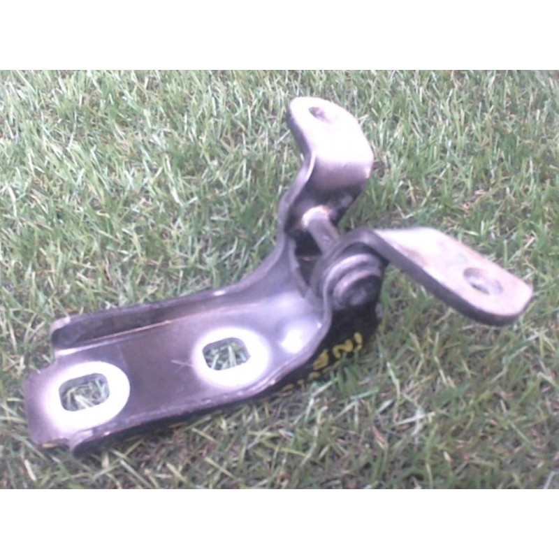 Charniere de porte avant gauche CADILLAC SEVILLE STS d’occasion