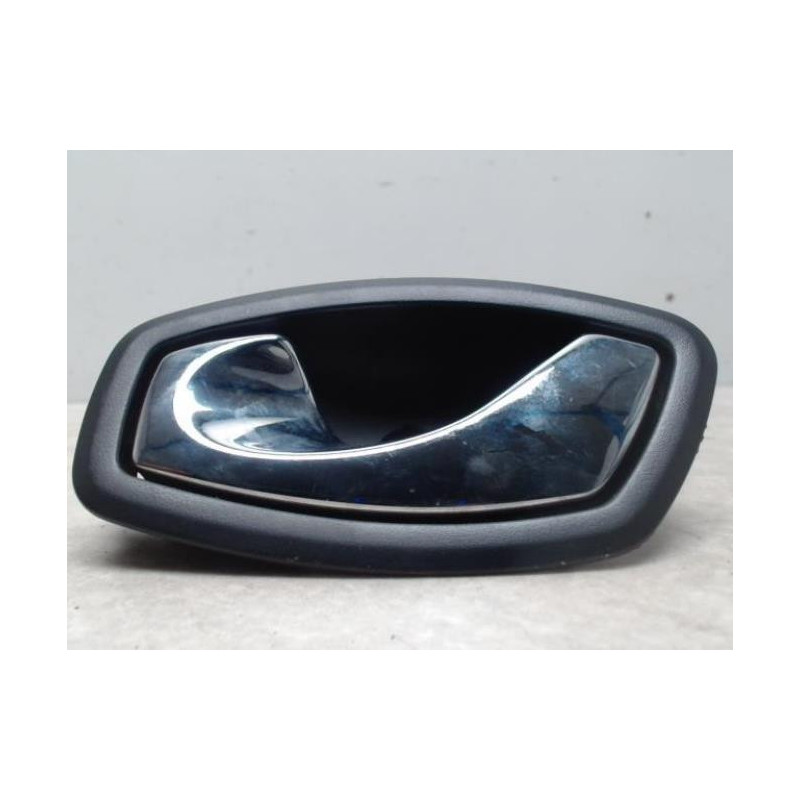 Poignee interieur arriere gauche RENAULT SCENIC 3 PHASE 1 d’occasion