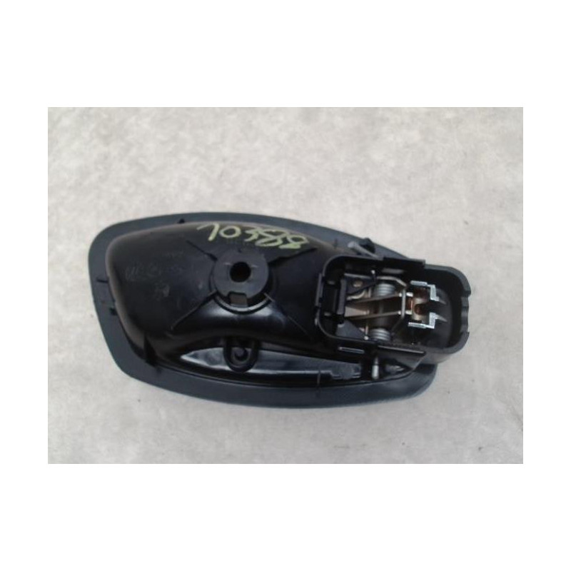 Poignee interieur arriere gauche RENAULT SCENIC 3 PHASE 1 d’occasion