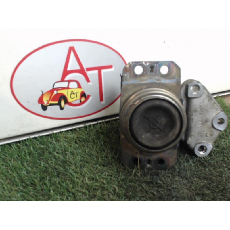 Support moteur. CITROEN C4 COUPE d’occasion