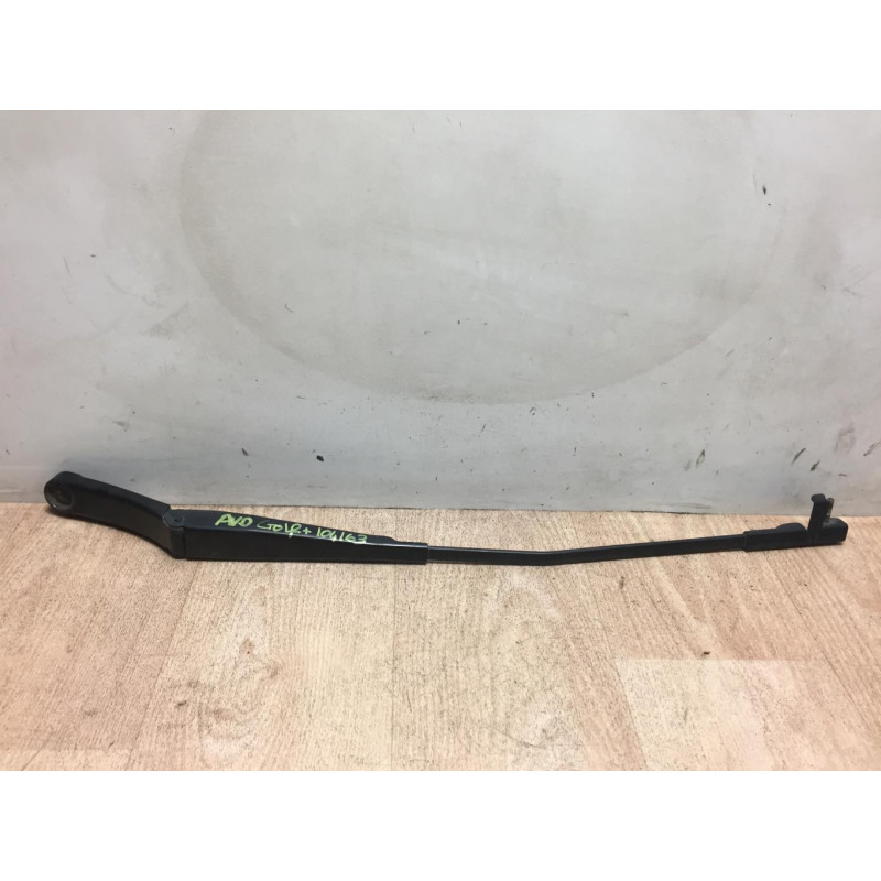 Bras essuie glace avant droit VOLKSWAGEN GOLF PLUS PHASE 1 d’occasion