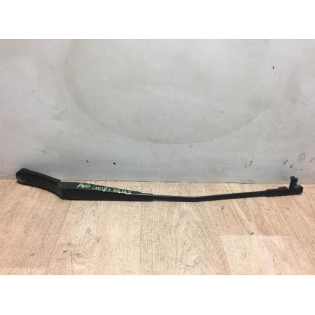 Bras essuie glace avant droit VOLKSWAGEN GOLF PLUS PHASE 1 d’occasion