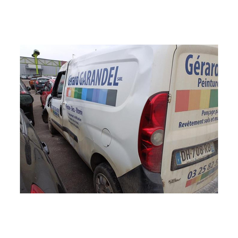 Chariot porte laterale coulissante FIAT DOBLO 2 PHASE 2 d’occasion