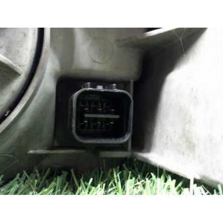 Optique avant principal droit (feux)(phare) HYUNDAI H1 FOURGON d’occasion
