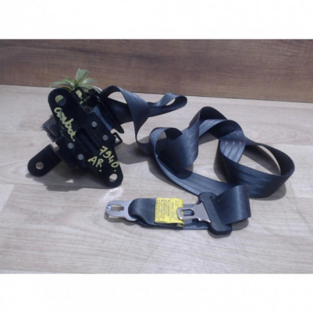 Attache ceinture arriere centrale KIA SPORTAGE 2 PHASE 1 d’occasion