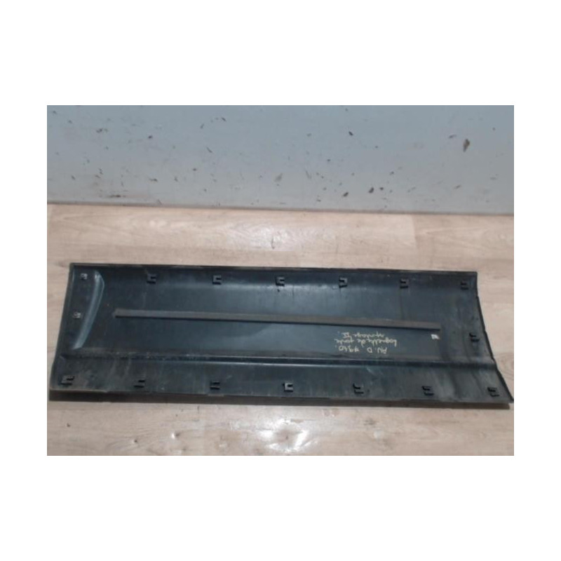 Baguette de porte avant droite KIA SPORTAGE 2 PHASE 1 d’occasion