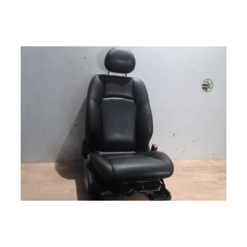 Siege avant droit MERCEDES CLASSE C 203 PHASE 1 d’occasion
