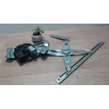 Moteur leve vitre arriere droit RENAULT SCENIC 3 PHASE 1 d’occasion