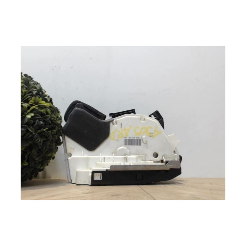 Moteur leve vitre arriere droit VOLKSWAGEN POLO 5 PHASE 2 d’occasion