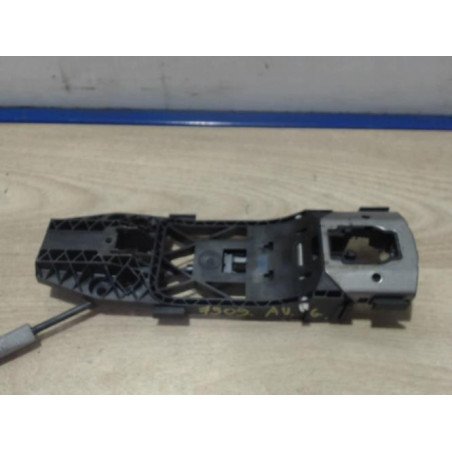 Support poignee porte avant gauche VOLKSWAGEN POLO 5 PHASE 2 d’occasion