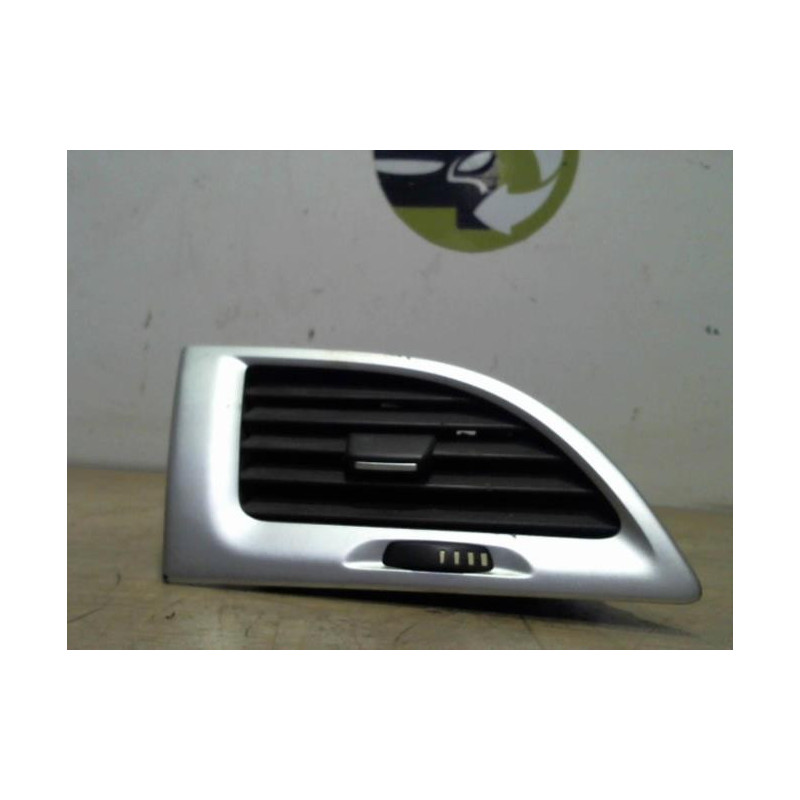Aerateur tableau de bord avant gauche RENAULT MEGANE 3 PHASE 1 COUPE d’occasion