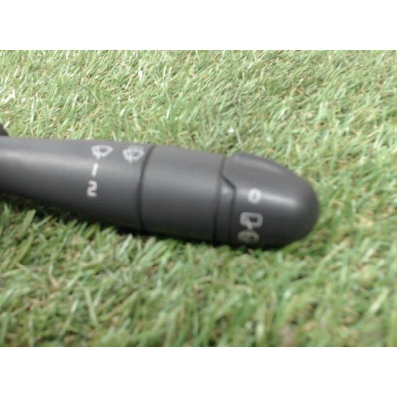 Commodo d'essuie glaces RENAULT CLIO II PHASE 1 d’occasion