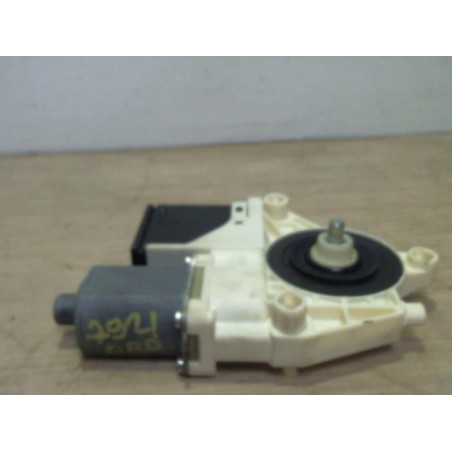 Moteur leve vitre arriere droit RENAULT MEGANE 3 PHASE 2 d’occasion