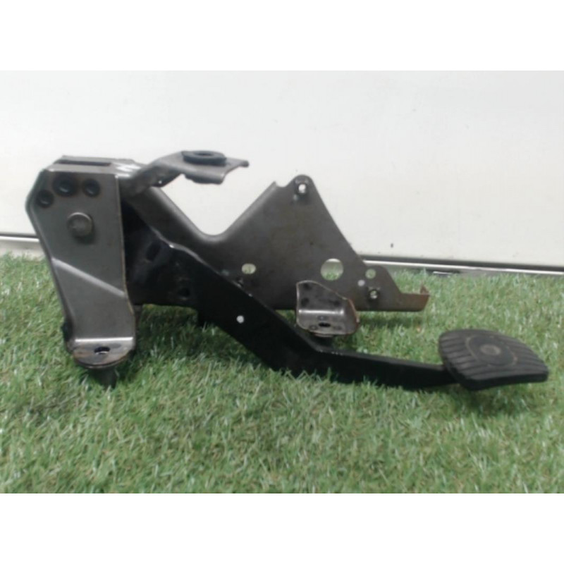 Pedalier de frein NISSAN MICRA III d’occasion