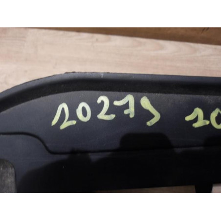 Moulure de pare choc arriere PEUGEOT 1007 d’occasion