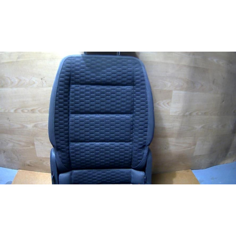 Siege arriere droit VOLKSWAGEN TOURAN 1 PHASE 2 d’occasion