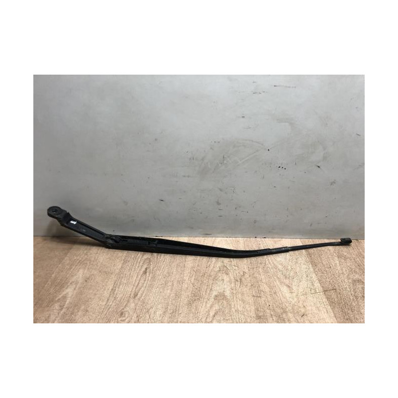 Bras essuie glace avant droit HYUNDAI TUCSON 1 d’occasion
