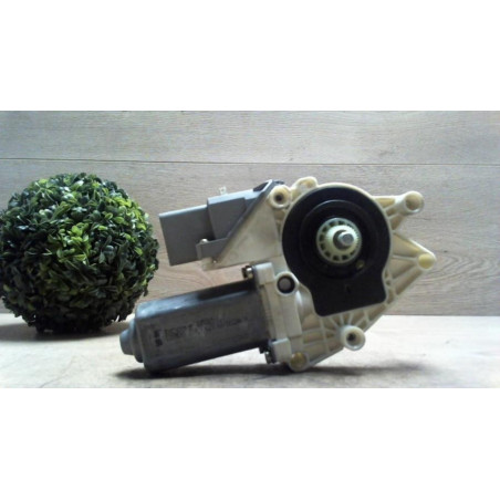 Moteur leve vitre arriere gauche CITROEN C5 1 PHASE 2 BREAK d’occasion