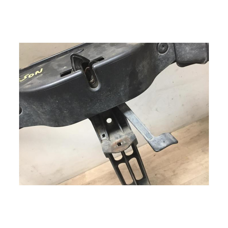 Armature avant, Masque avant HYUNDAI TUCSON 1 d’occasion