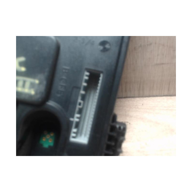 Boitier servitude moteur (BSM) RENAULT GRAND SCENIC 3 PHASE 1 d’occasion