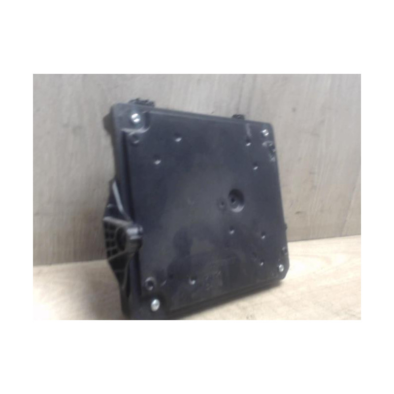 Boitier servitude moteur (BSM) RENAULT GRAND SCENIC 3 PHASE 1 d’occasion