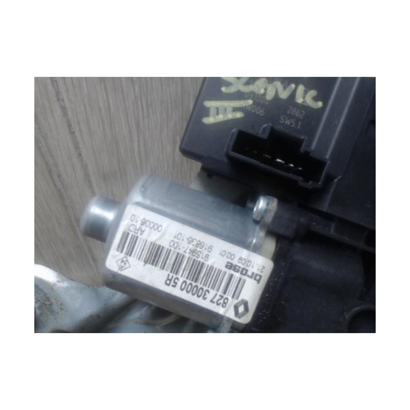 Moteur leve vitre arriere droit RENAULT GRAND SCENIC 3 PHASE 1 d’occasion