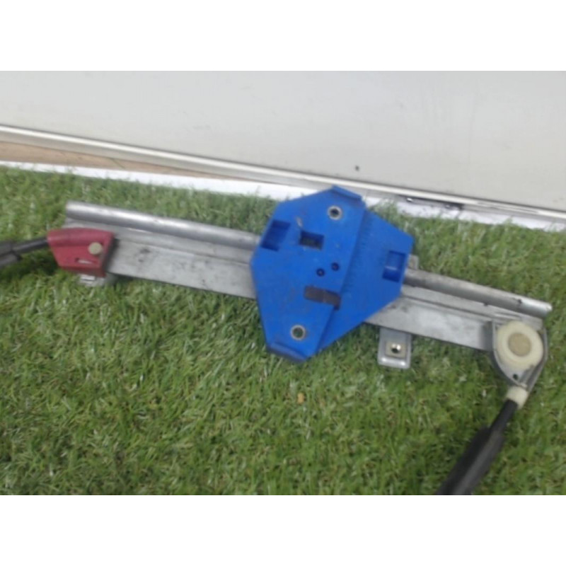 Leve vitre mecanique arriere droit FORD MONDEO I PHASE 1 d’occasion