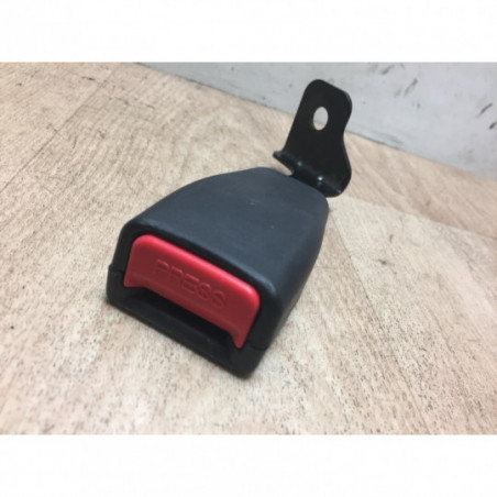 Attache ceinture arriere droit HYUNDAI COUPE 2 PHASE 1 d’occasion