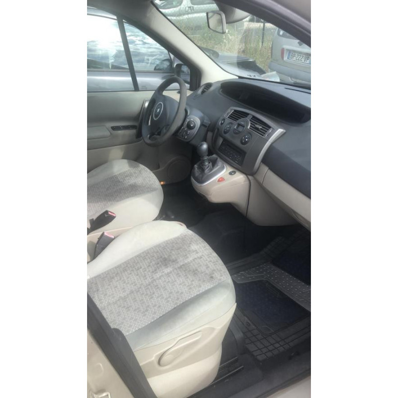 Interrupteur de leve vitre arriere droit RENAULT SCENIC 2 PHASE 2 d’occasion