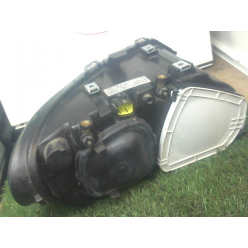 Optique avant principal gauche (feux)(phare) CHRYSLER VOYAGER IV d’occasion
