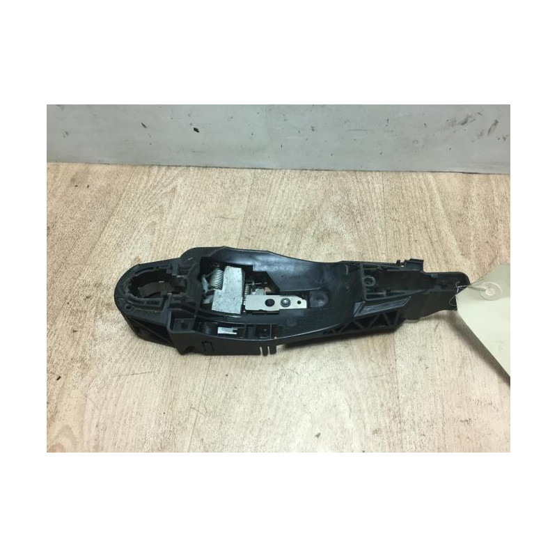 Support poignee porte avant gauche PEUGEOT 308 2 PHASE 1 d’occasion
