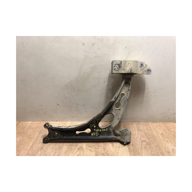 Triangle avant droit VOLKSWAGEN GOLF PLUS PHASE 1 d’occasion