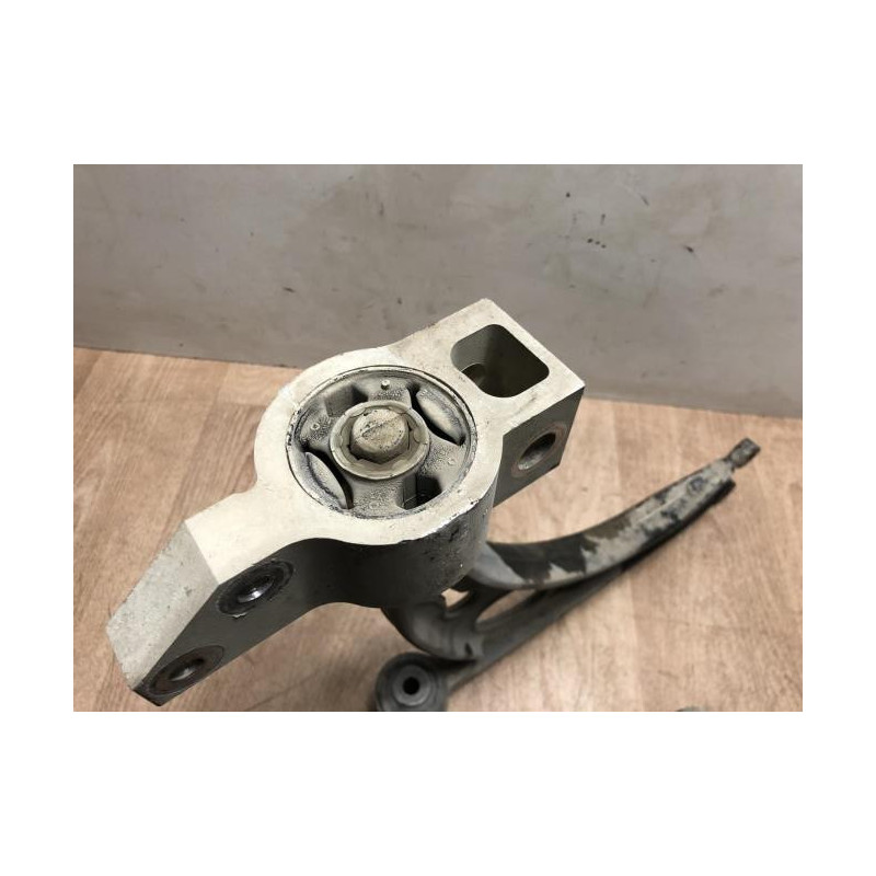 Triangle avant droit VOLKSWAGEN GOLF PLUS PHASE 1 d’occasion