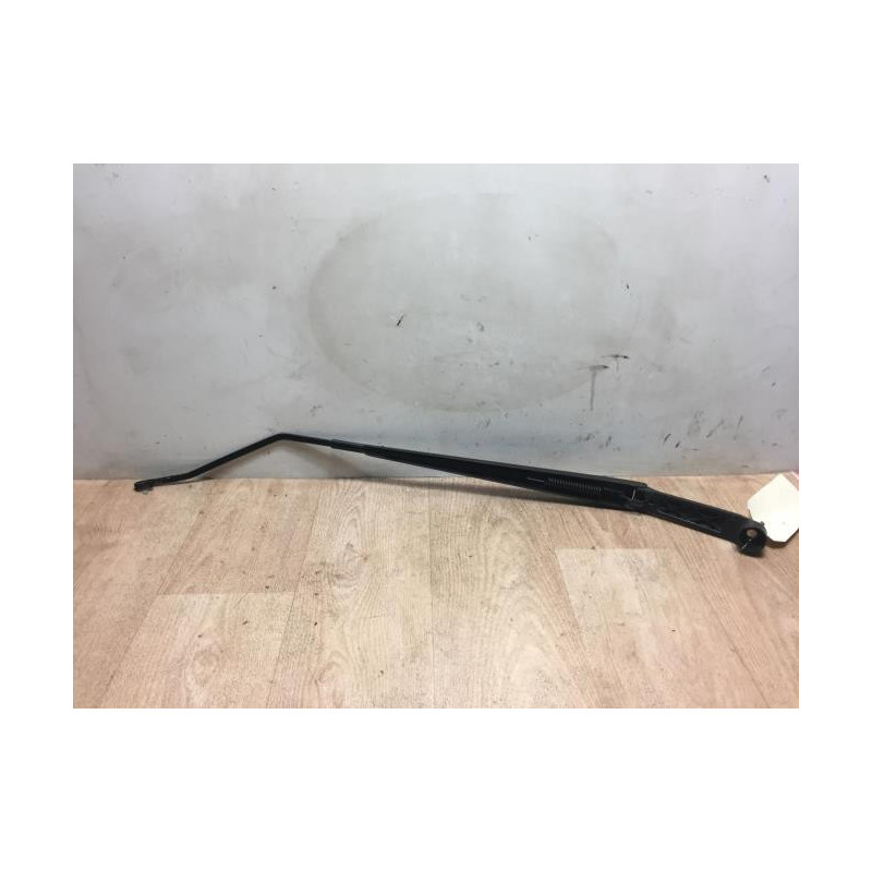 Bras essuie glace avant droit SUZUKI SX4 1 d’occasion