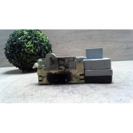 Serrure avant droit CITROEN C5 1 PHASE 2 BREAK d’occasion