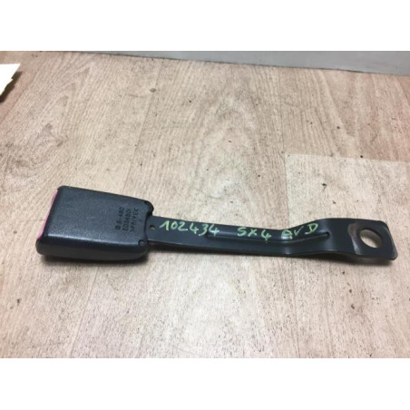 Attache ceinture avant droit SUZUKI SX4 1 d’occasion
