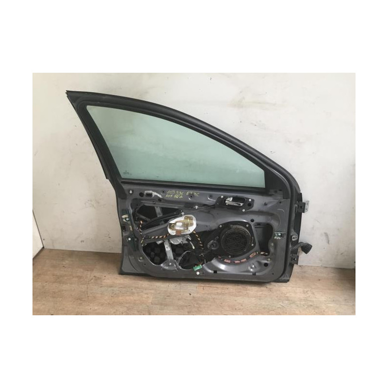 Porte avant gauche PEUGEOT 607 PHASE 1 d’occasion